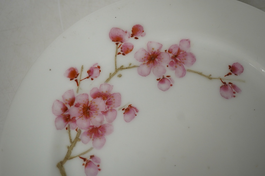 A pair of Chinese plum blossom plates, Mao Zedong pattern, 15cm diameter. Condition - good.